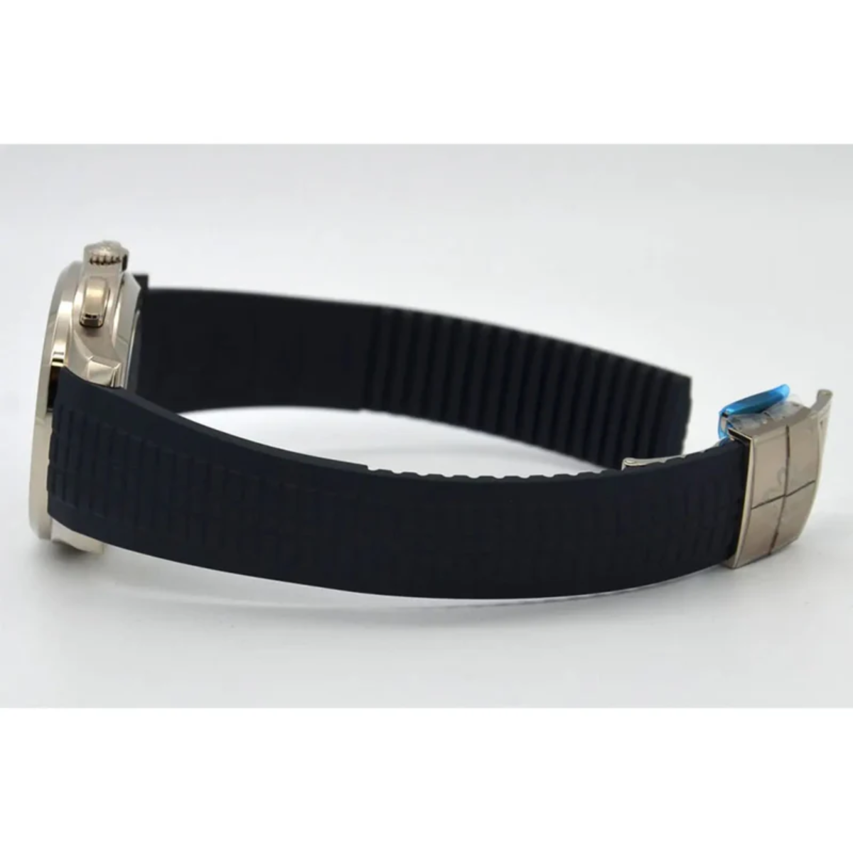 Certificate - Aquanaut Watch